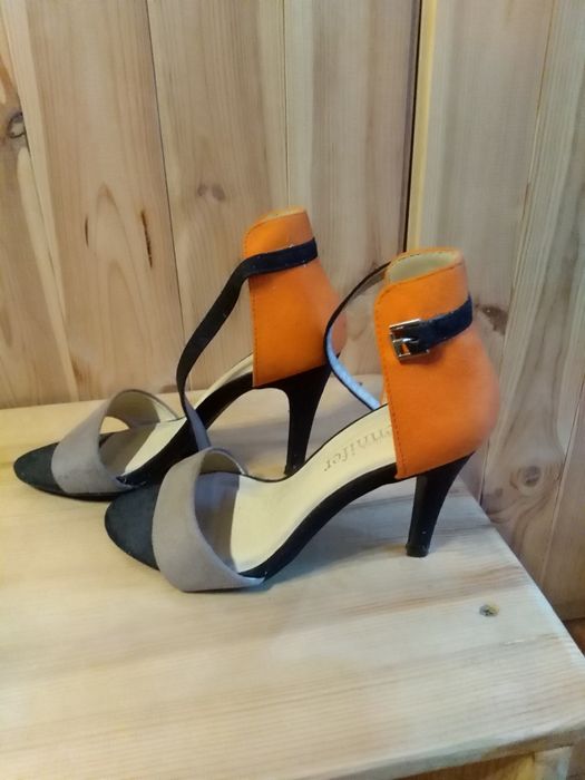 Buty damskie,zamszowe.