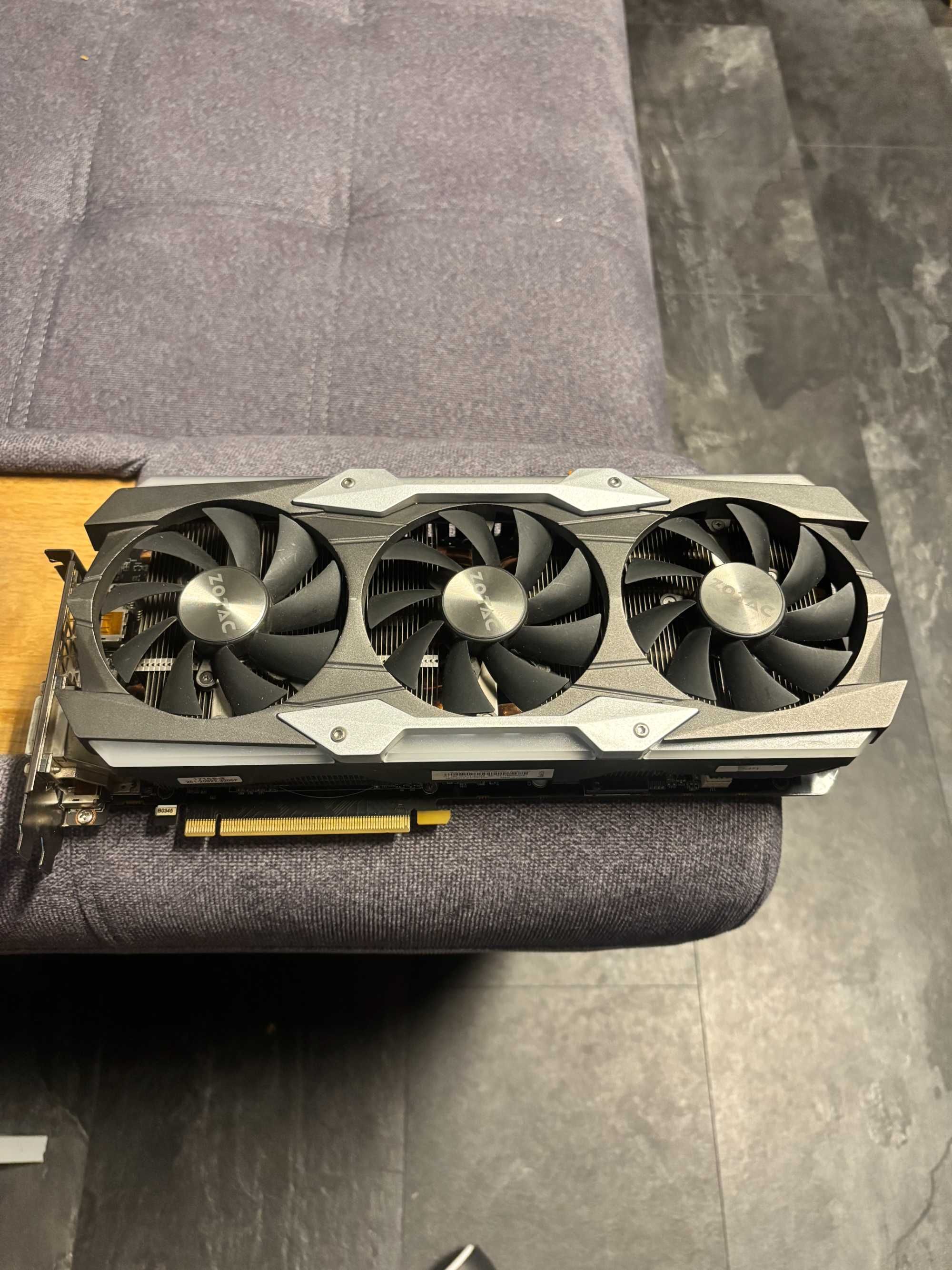 komputer stacjonarny |GTX 1070 8gb| INTEL CORE I9-9900K| 32gb RAM