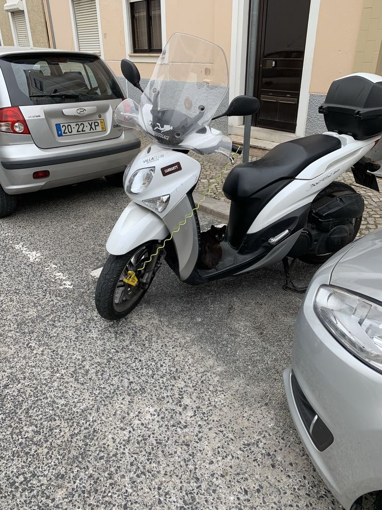 Scooter Yamaha Xenter 125