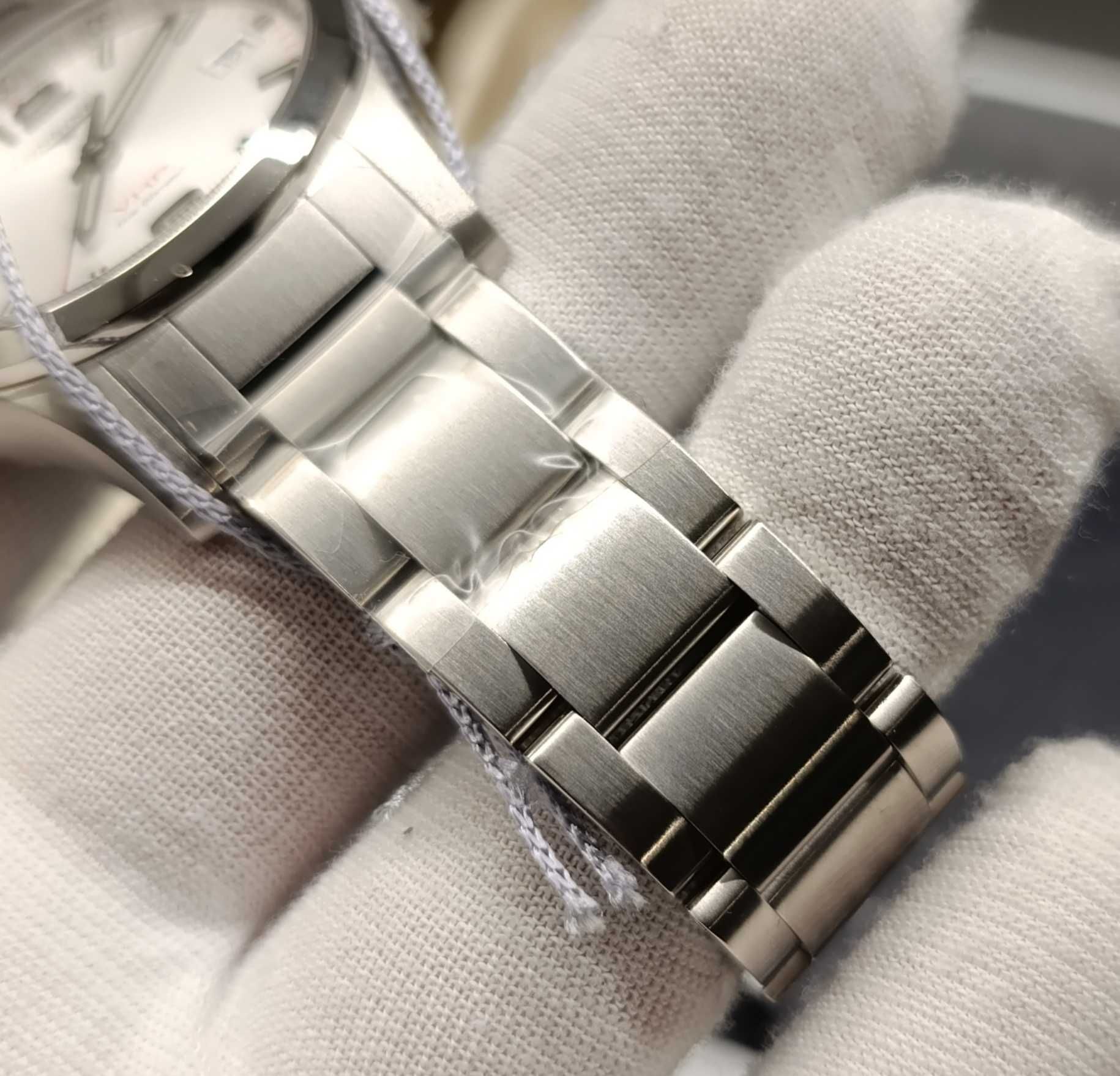 Nowy zegarek męski Longines Conquest V.H.P gwarancja niesamowity model