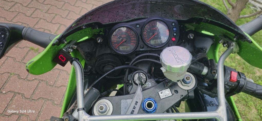 Kawasaki ninja zx-6r