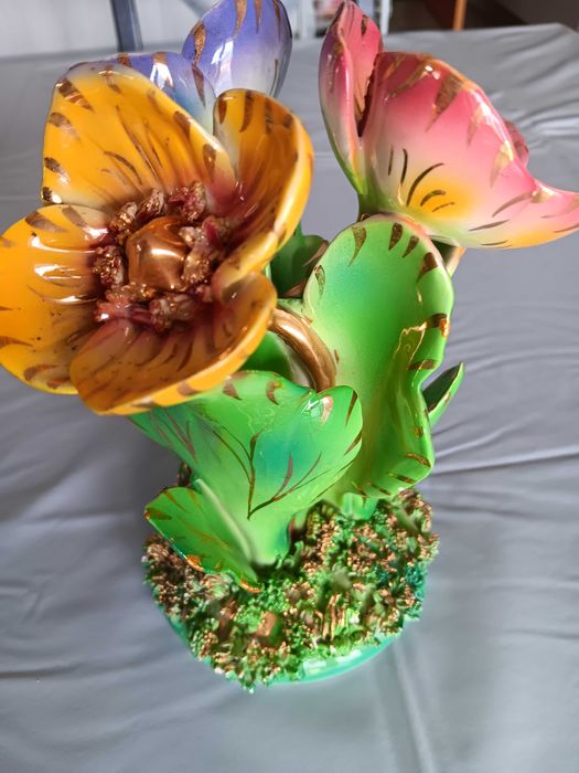 Centro de mesa em porcelana pintada à mão com fio de ouro ELPA anos 50