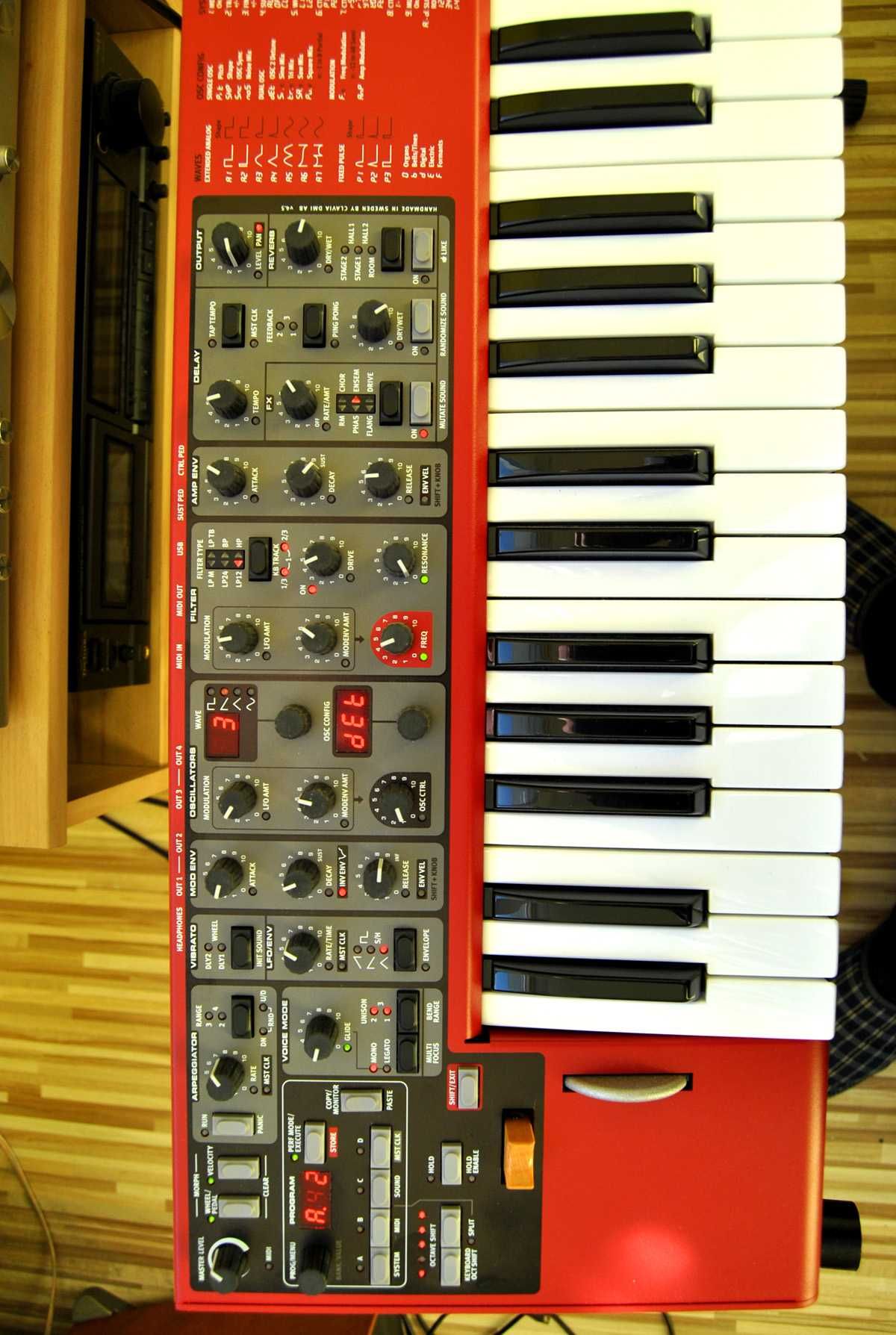 Syntezator Clavia Nord Lead A1