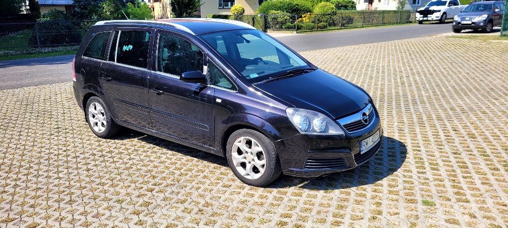 Opel Zafira B 1.9 CDTI 120 KM • 2006 r. • 7 osobowa