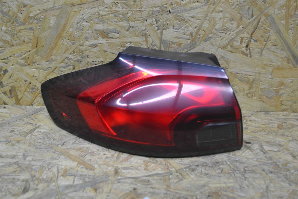 Lampa tylna lewa Opel Zafira C Oryginał