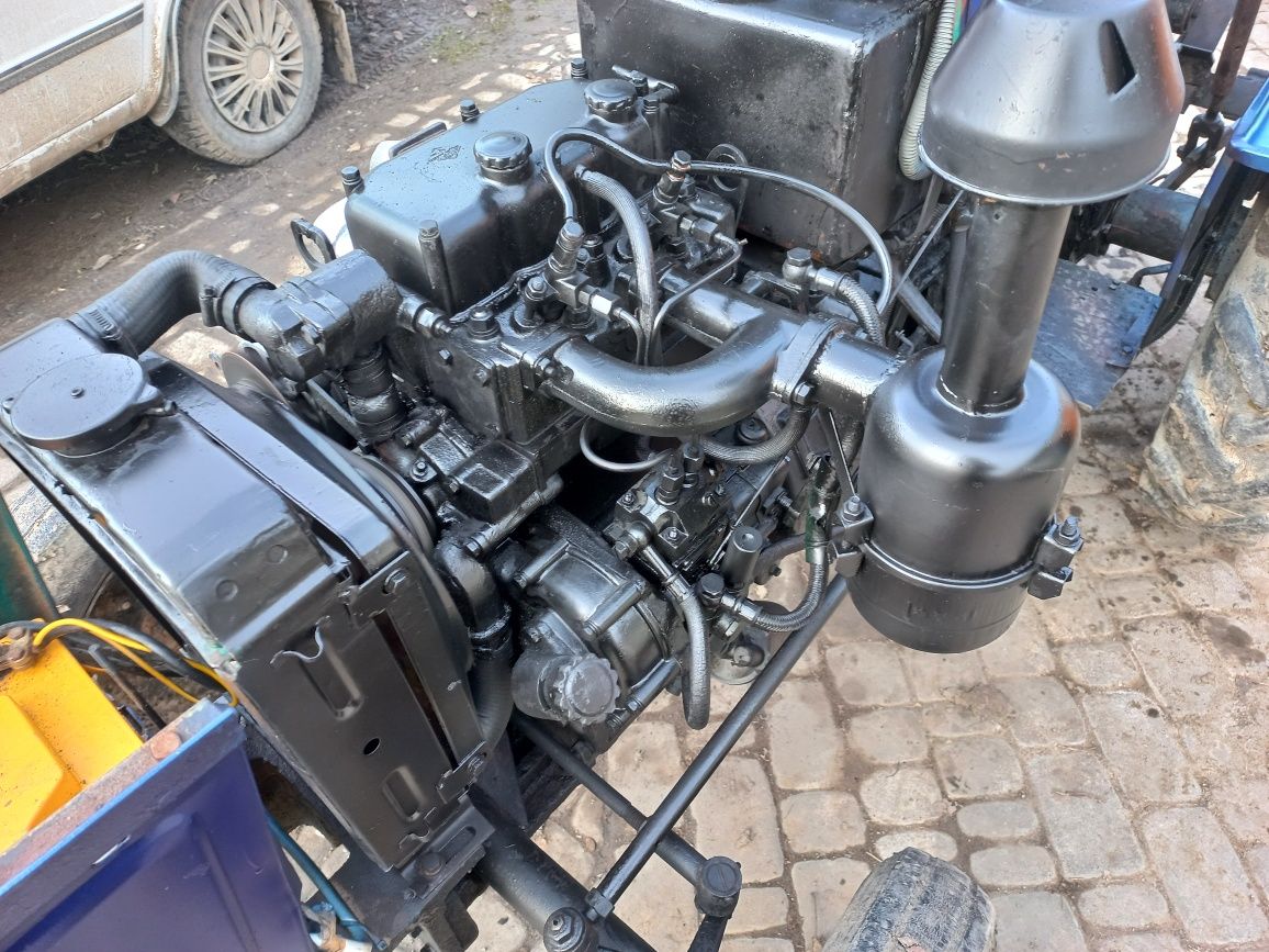 Продам міні трактор сінтай 180 дизель