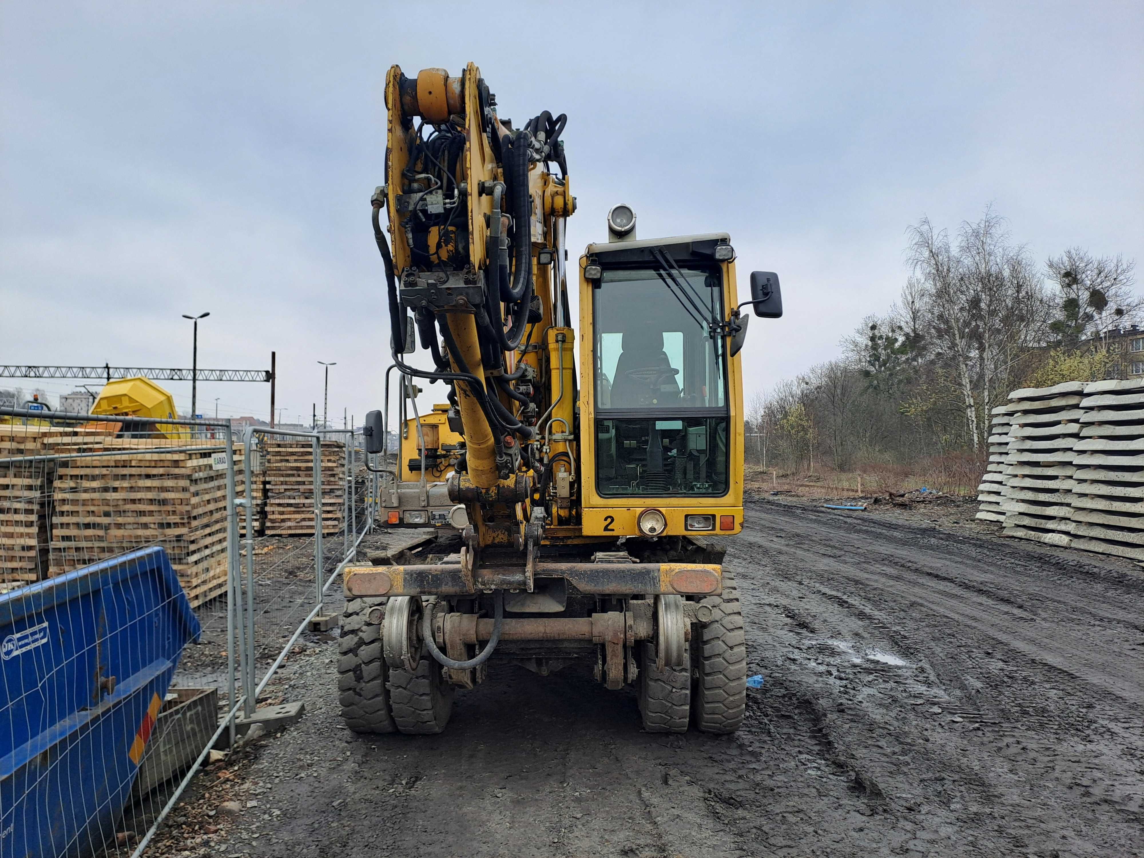 Koparka dwudrogowa Liebherr A 900 C ZW (2004 - 2006)