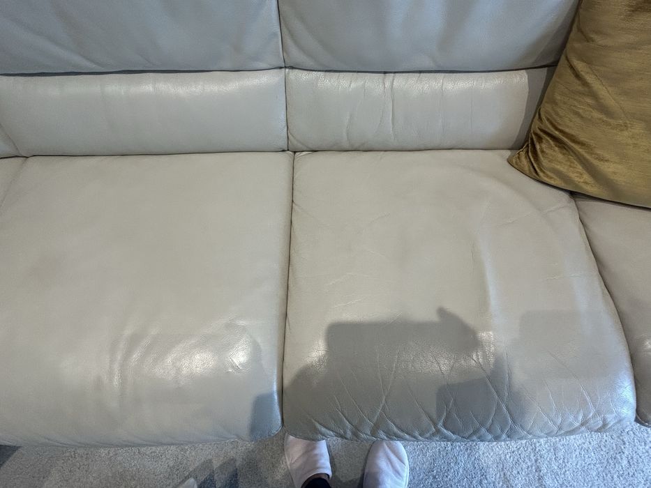Sofa pele Divani em otimo estado