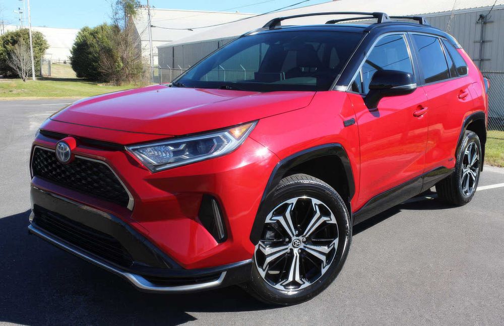 Toyota RAV4 Prime XSE      2021