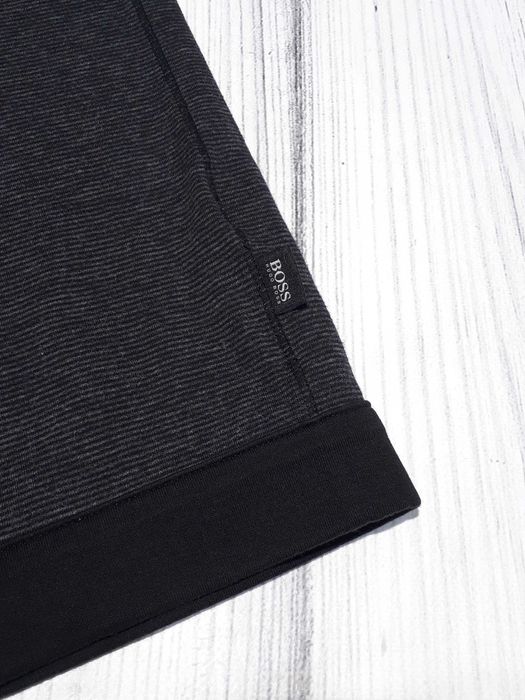 Кофта на замок Hugo Boss розмір 2XL