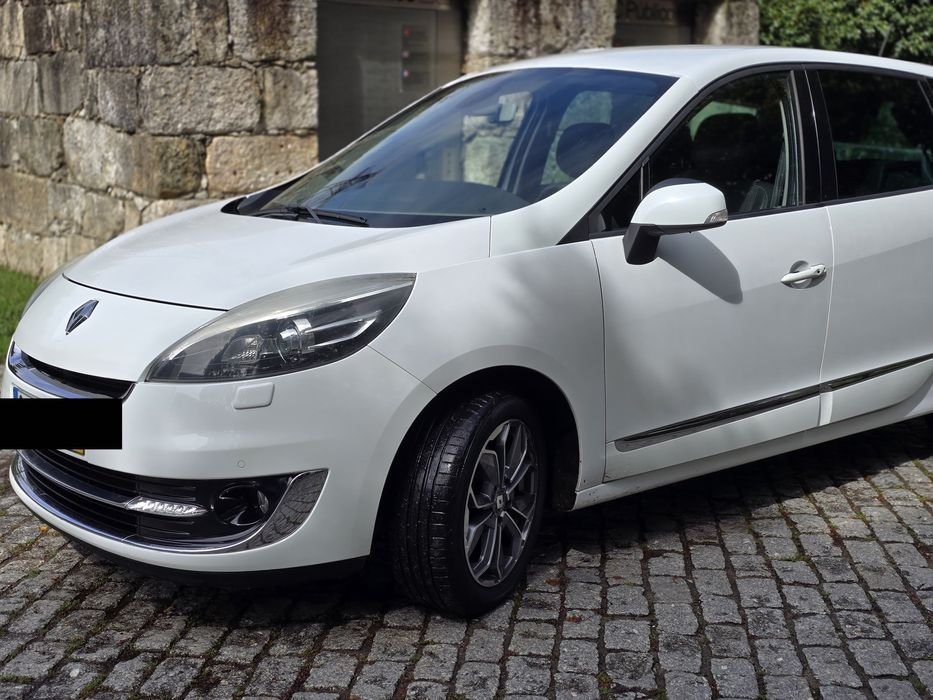 Renault Grand Scenic 2012 - 7 lugares