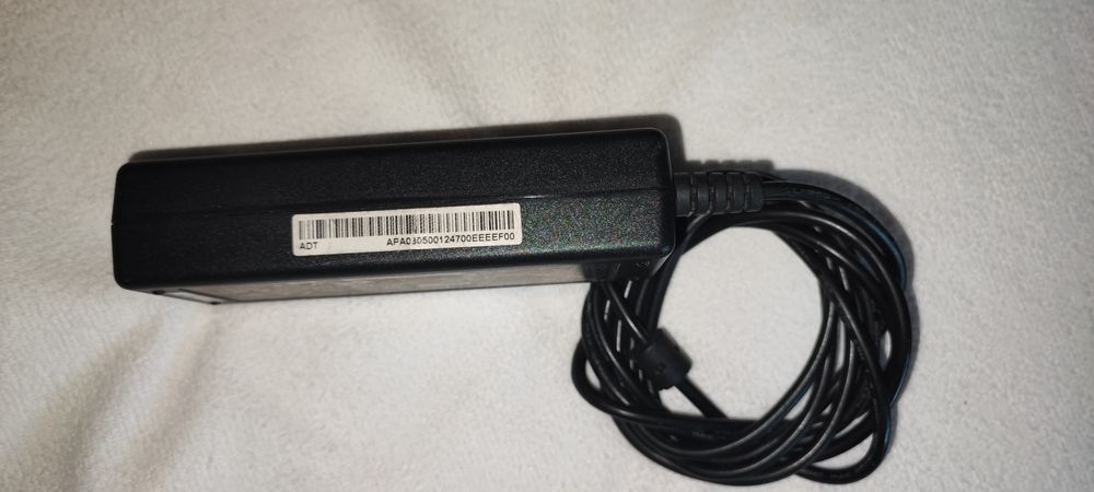 Carregador transformador 19v