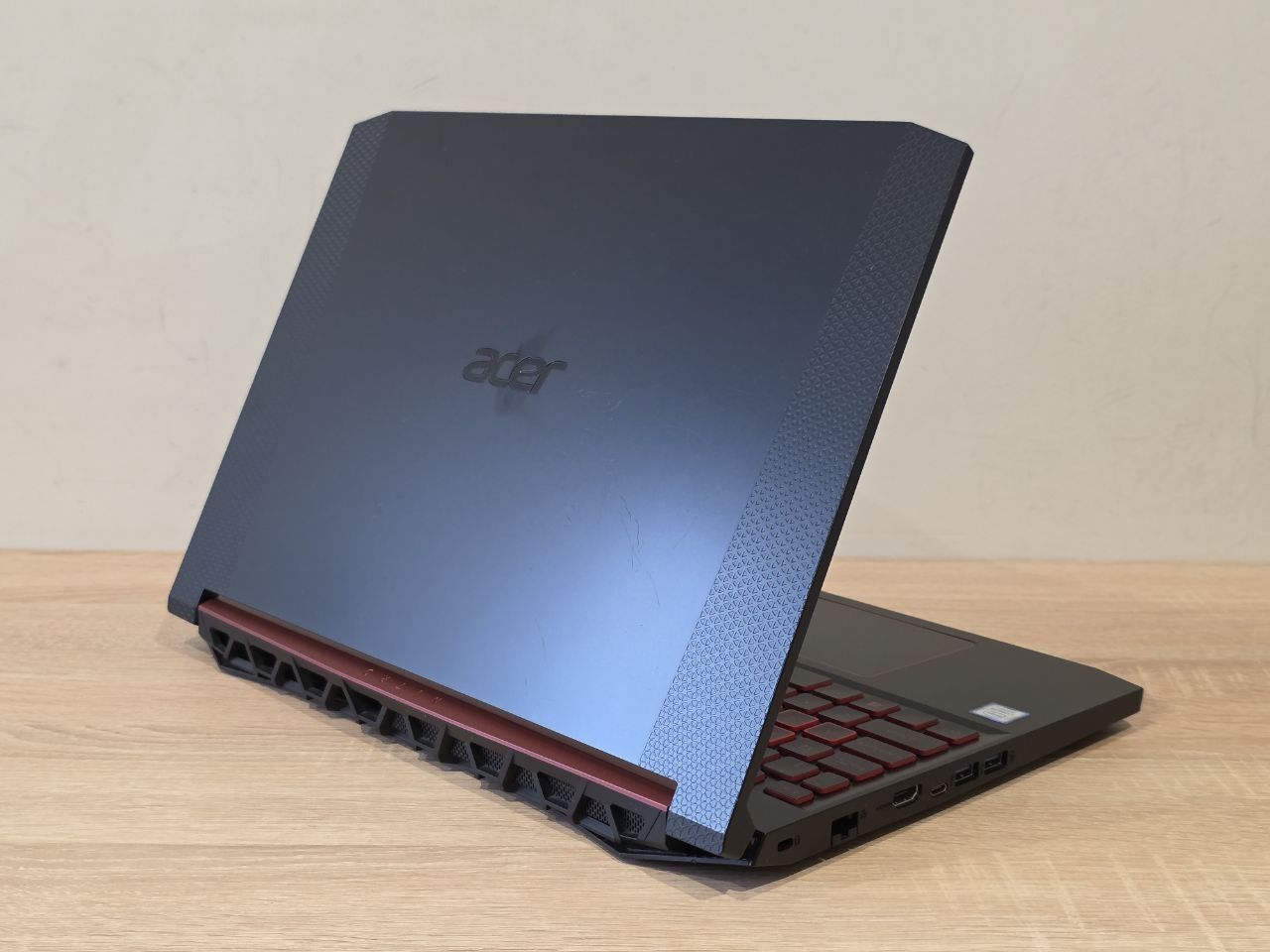 Acer Nitro 5 GTX1050(3GB) | i5-8300H | 8GB DDR4 | 256GB SSD | Win 11 P