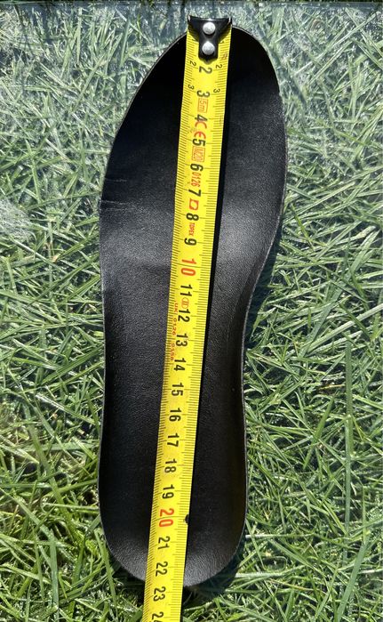 Жіноче взуття Guess