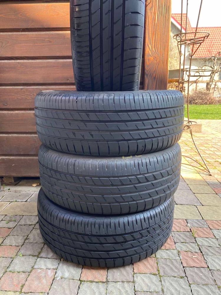 Резина GoodYear EfficientGrip 215/50 R17