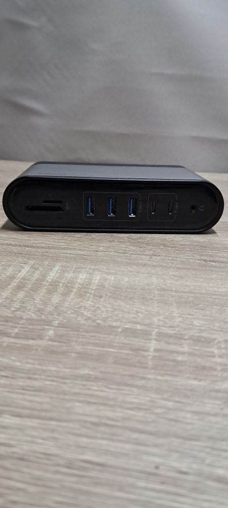 Baseus stacją dokująca HUB USB-C 16w1