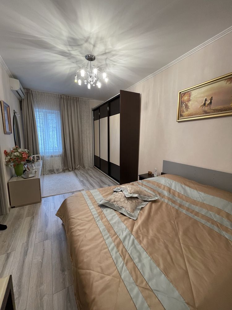 Продажа дома в самом центре Чкалова /Мариупольская