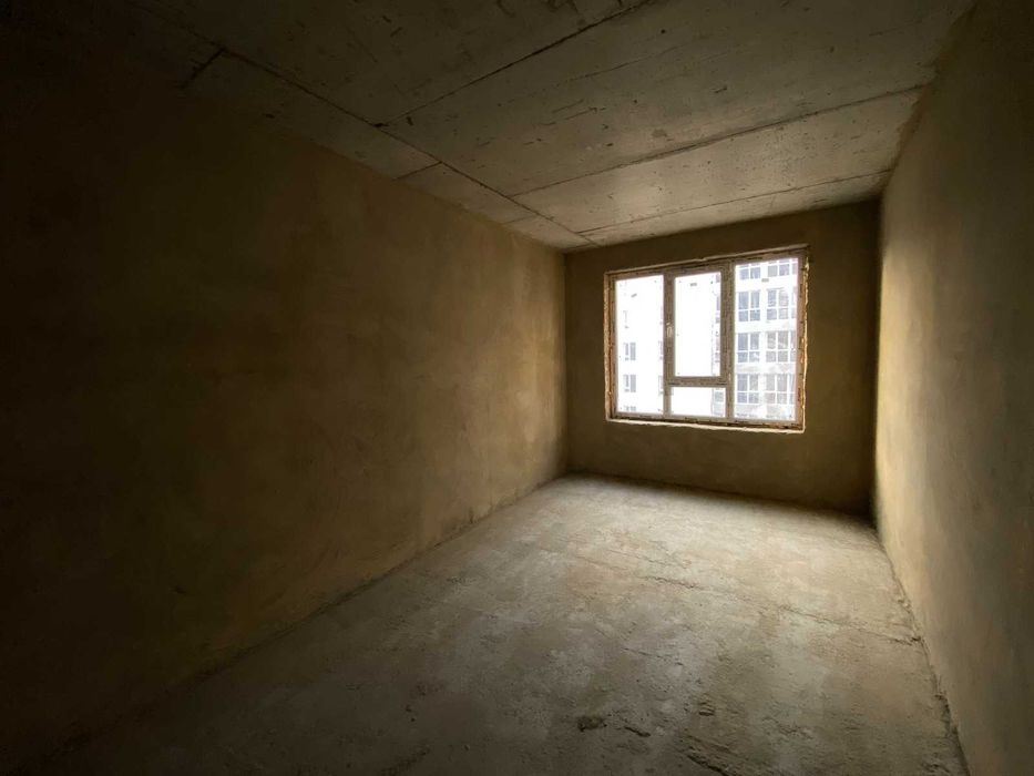 Продаж двокімнатноі квартири по переуступці в ЖК Родинний Маєток