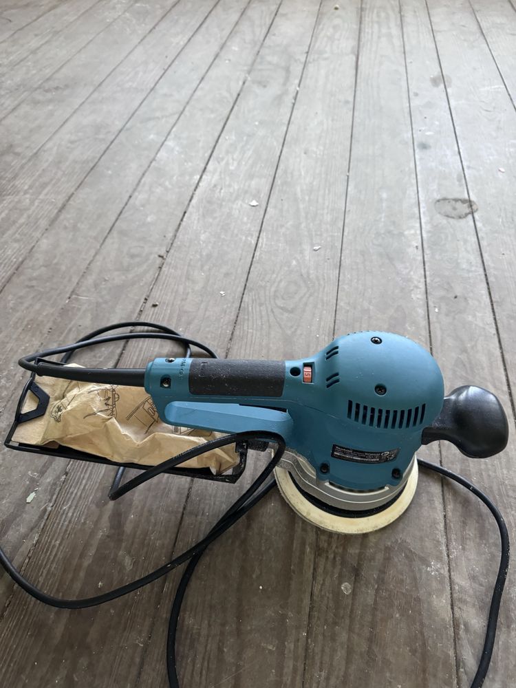 Lixadora makita