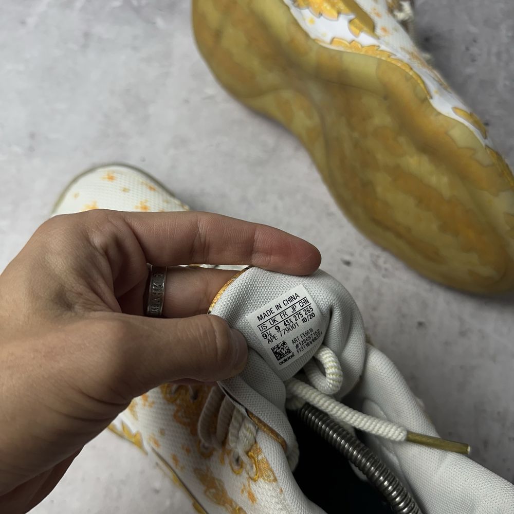 Buty Adidas Dame 7 X Ric Flair Gold White Size: 43 27,5 cm