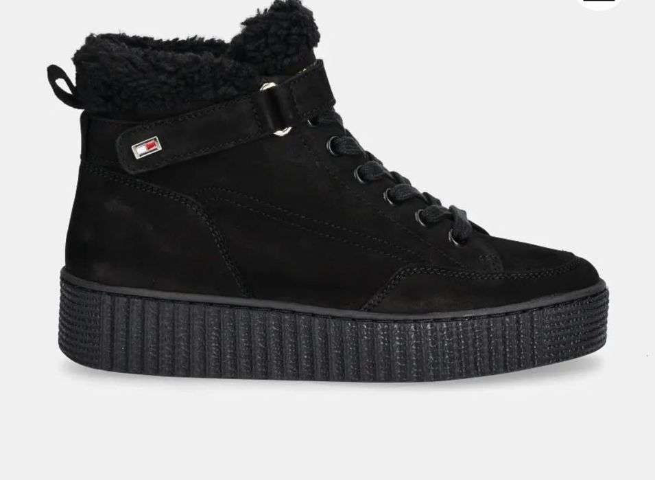 Нові оригінальні черевики куплені на офіційному сайті Answear