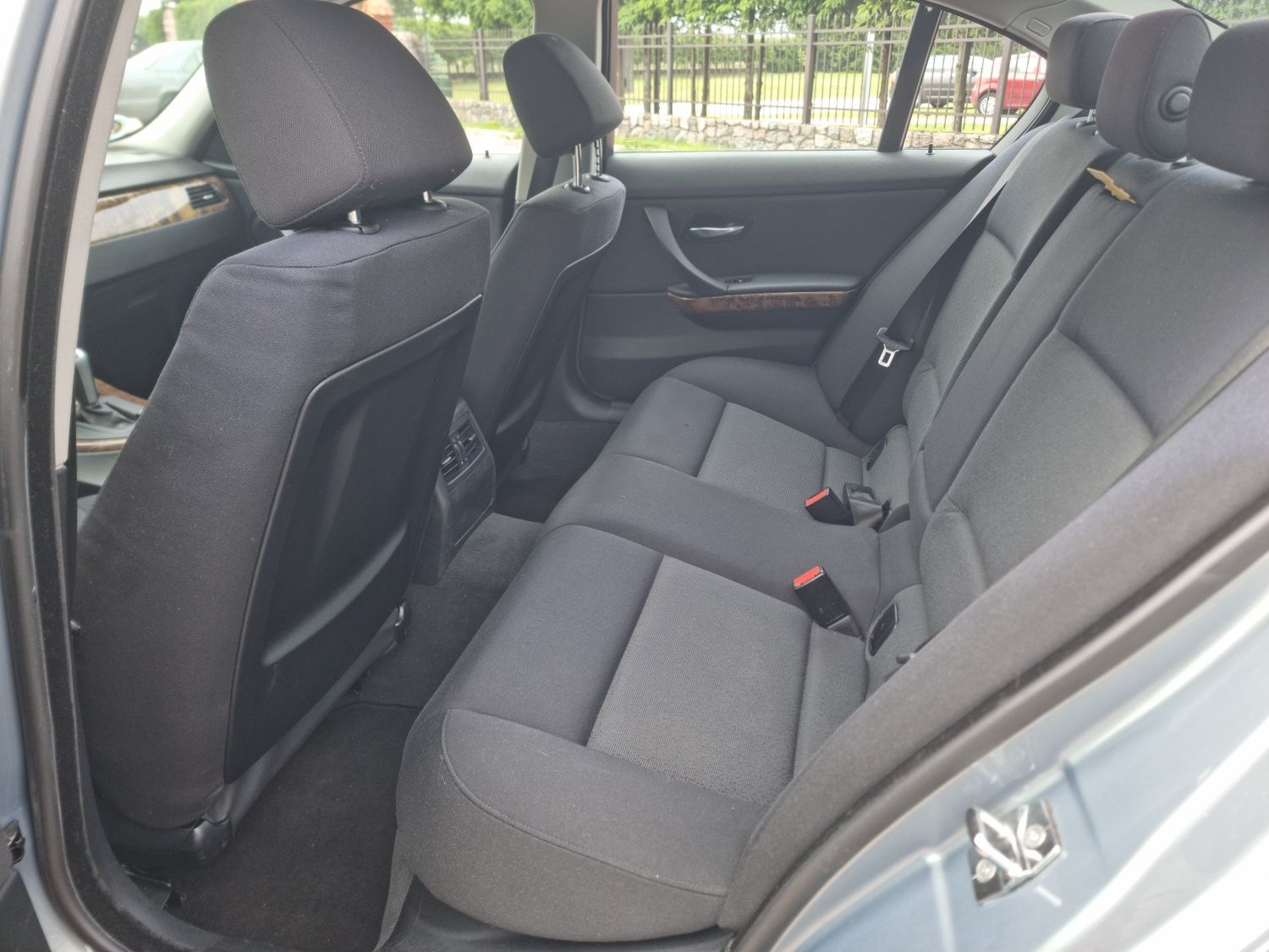 BMW E90 2.0 benzyna # 150 km # Automat # bezwypadkowa # Super Stan