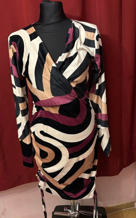 Sukienka welurowa biust 90 wieczorowa elegancka