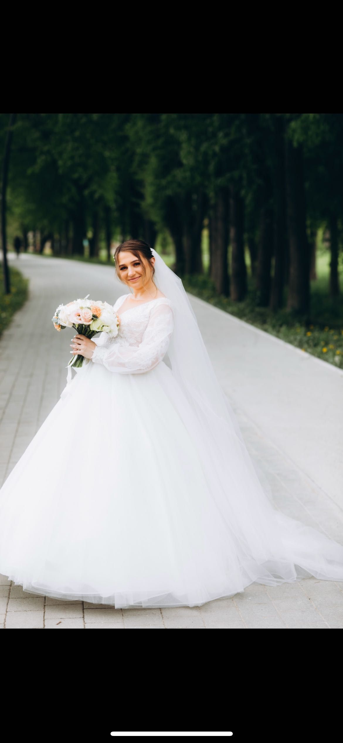 Весільна сукня розмір С