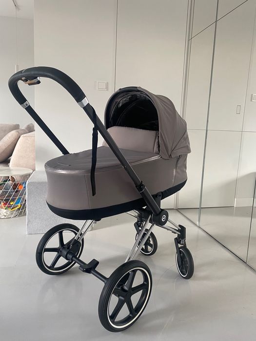 Cybex 3 w 1: Gondola, fotelik, spacerówka