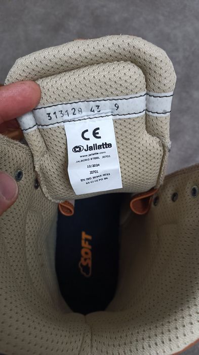 Botas de trabalho Jallatte novas.