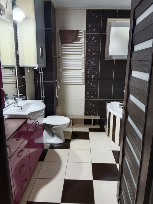 REZERWACJASprzedam mieszkanie do lekkiego remonu .56m2 Chojniak gm.Ełk