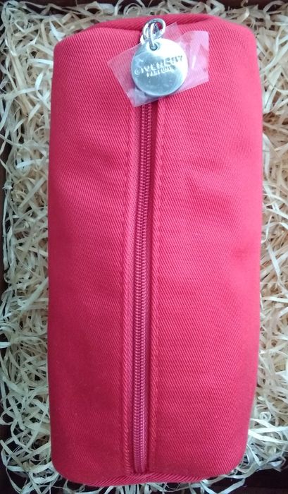 Givenchy кейс luxury футляр