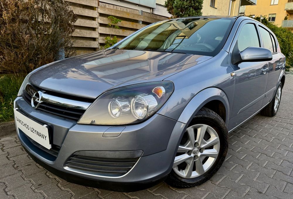 Opel Astra Pierwszy właściciel Klimatyzacja Sprawna Zadbany Super Stan