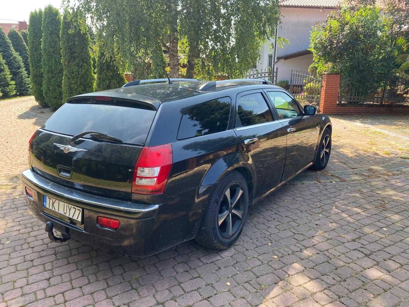 Chrysler 300c na części