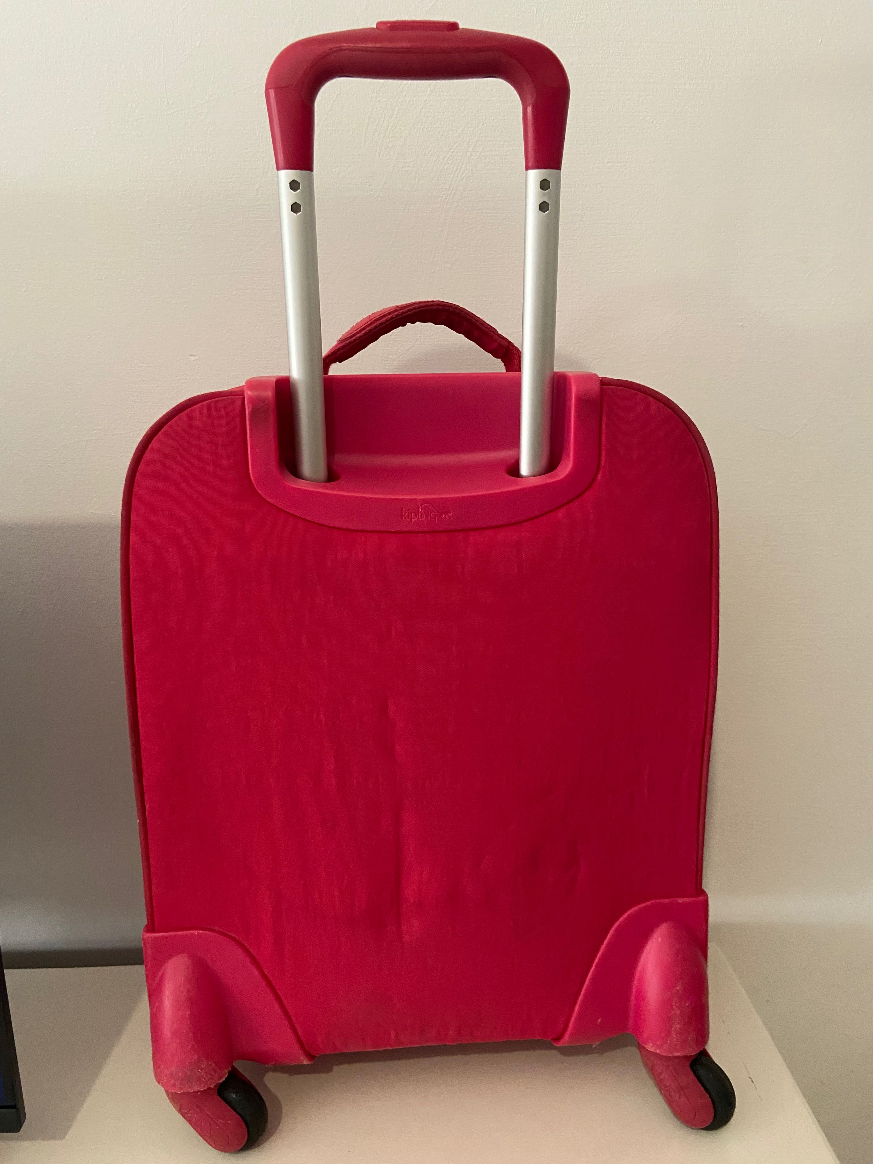 Mochila Kipling Pink com rodinhas