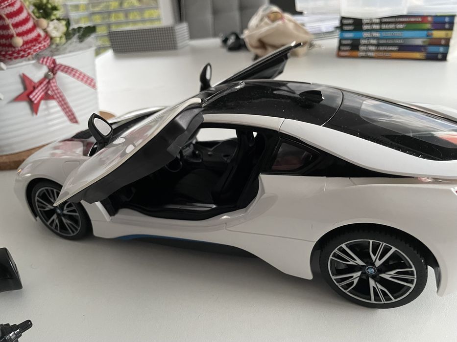 Zdalnie sterowane BMW i8 1:14 Rastar
