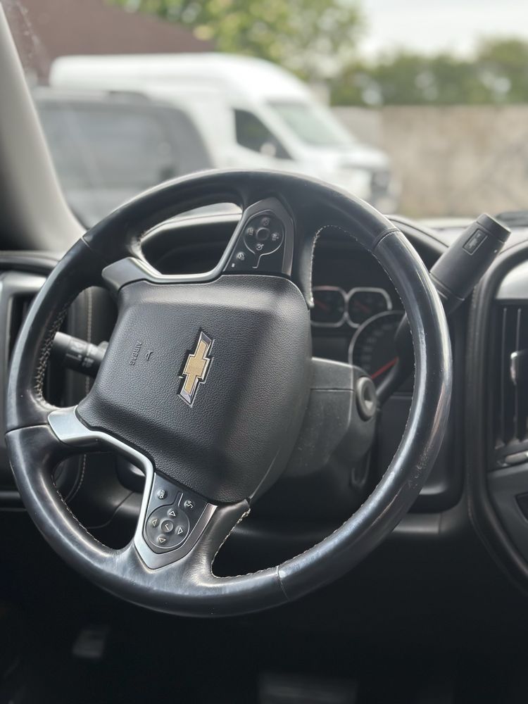 Chevrolet Silverado