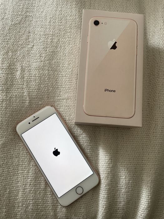 Iphone 8 64GB Rose Gold