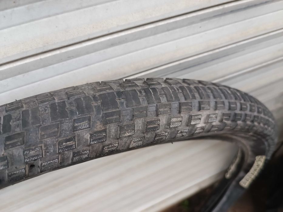 Покрышка 26x2.25 (57-559) Schwalbe TABLE TOP