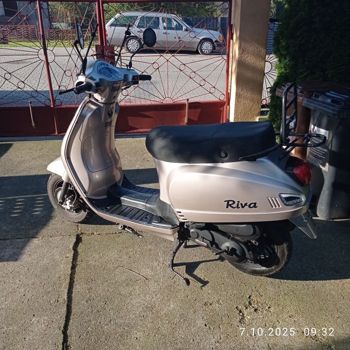 Skuter Rivia 2020r -jak nowy / inne skutery