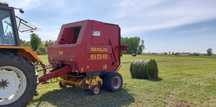 Prasa New Holland 658