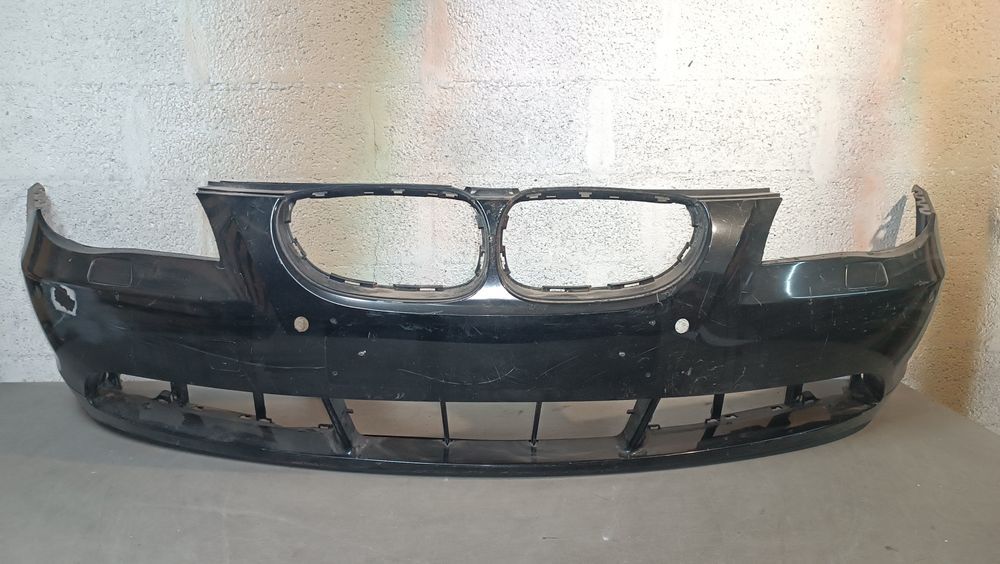Vendo parachoque de frente BMW 5 series E60,61 ano 2003/07