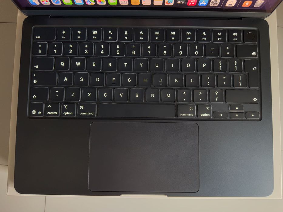 Apple MacBook Air M4 16/256GB, gw do 31.07.26r