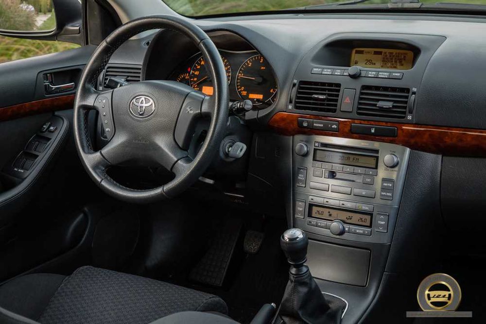 Toyota Avensis 2.2 D-4D Prestige Premium