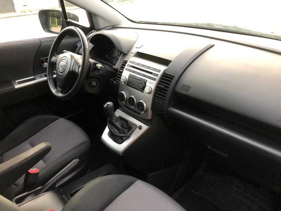 MAZDA 5 | 2.0 SPORT | 143CV | 5 / 7 Lugares | PRETO