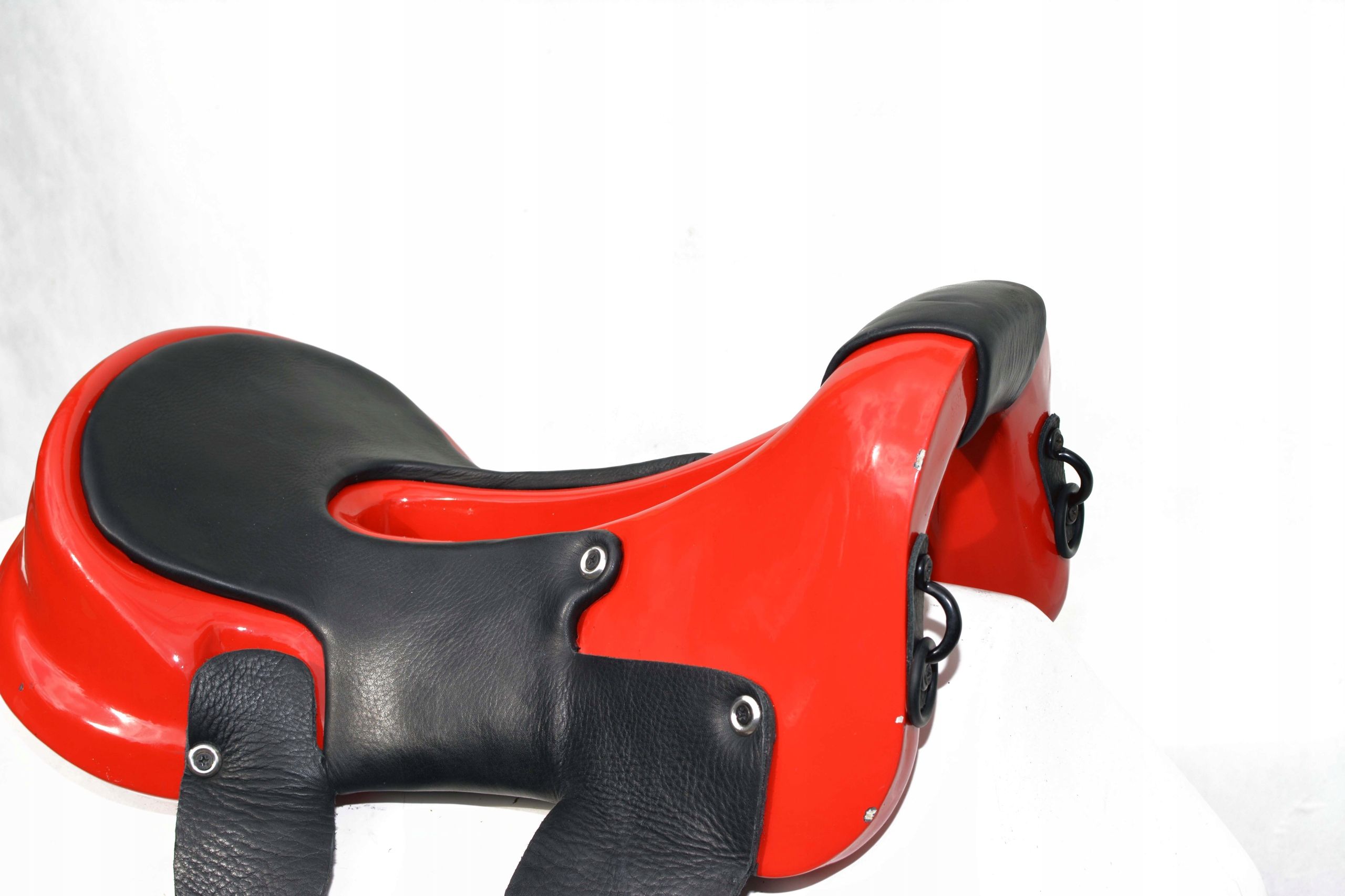 Siodło Rajdowe Model. Podium 17,5C Carbon