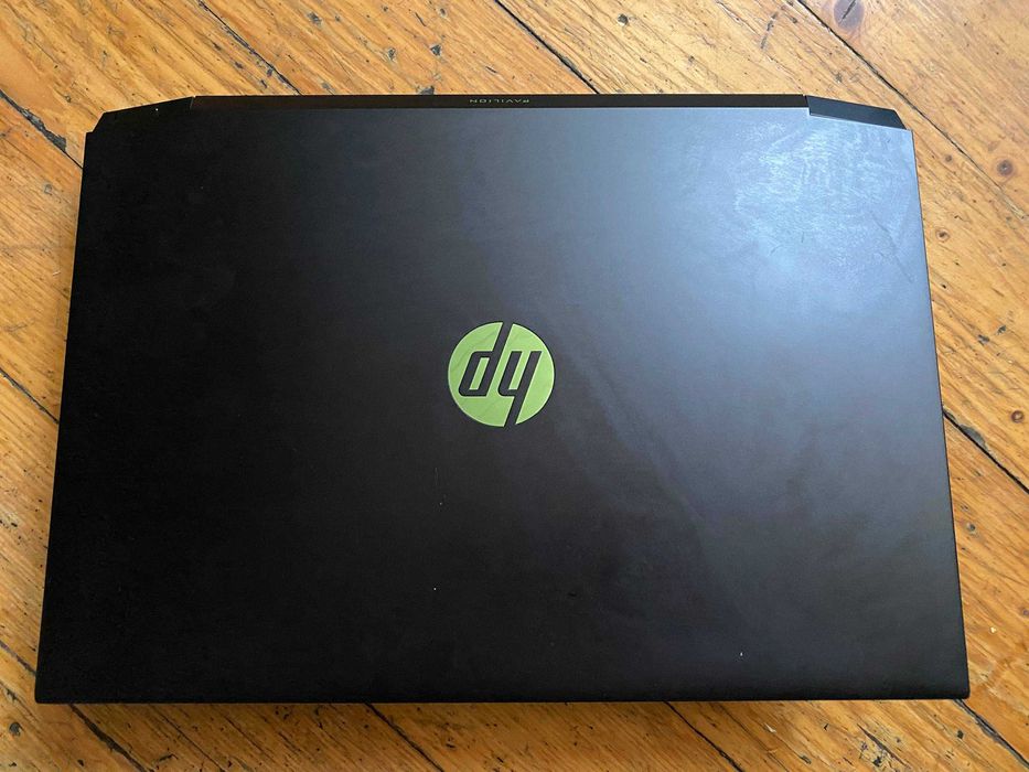 HP Pavilion Gaming 15  15.6"  8GB RAM 512GB 1660