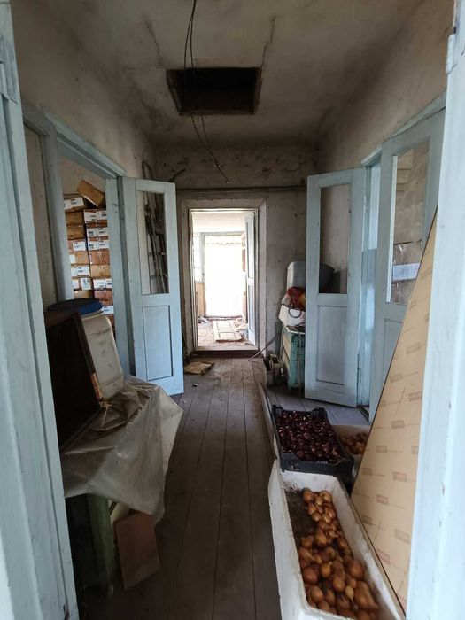 Два Будинку за ціною Одного, центр с.Мелесівка!