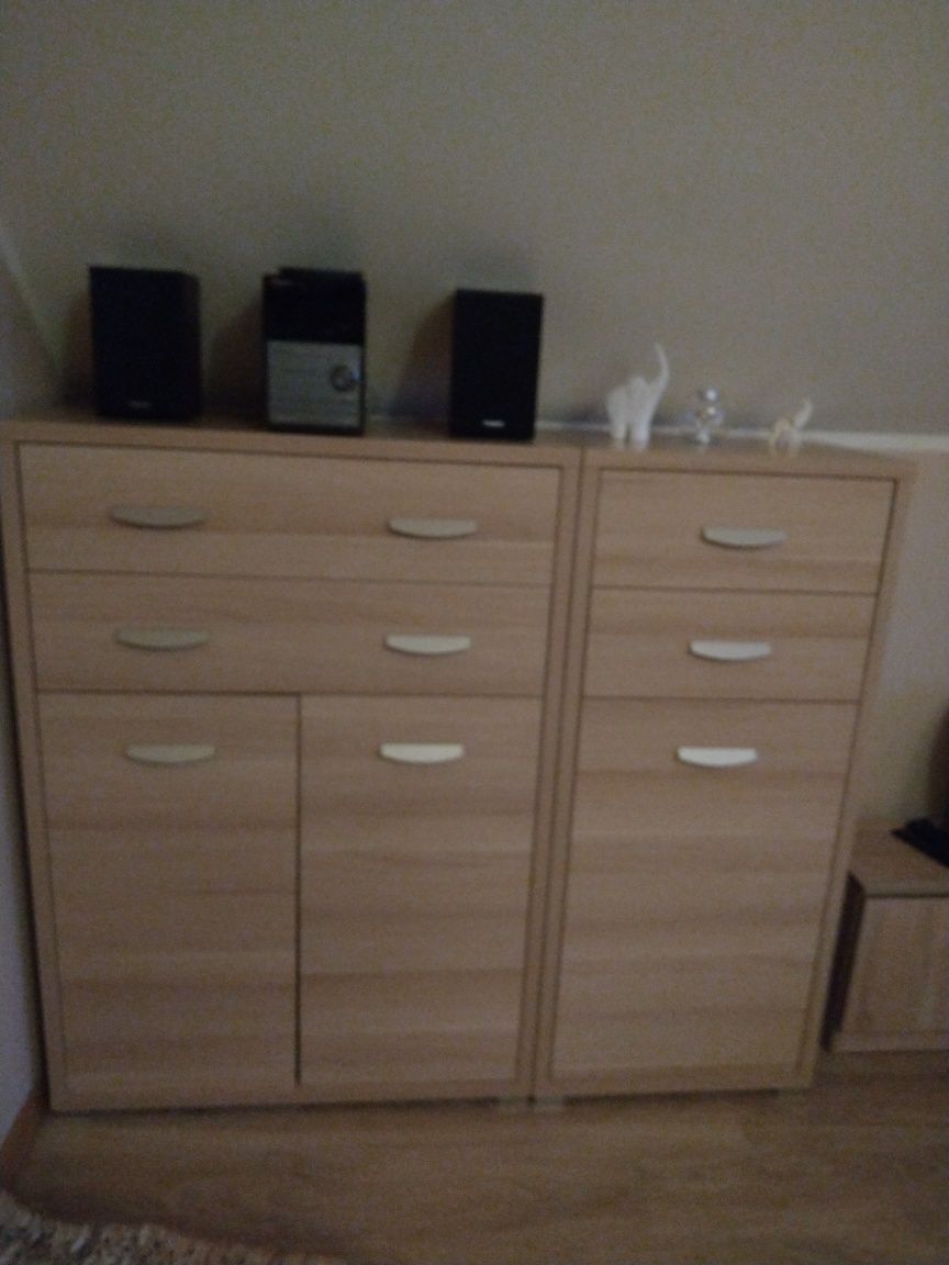 Komody 2 sztuki .