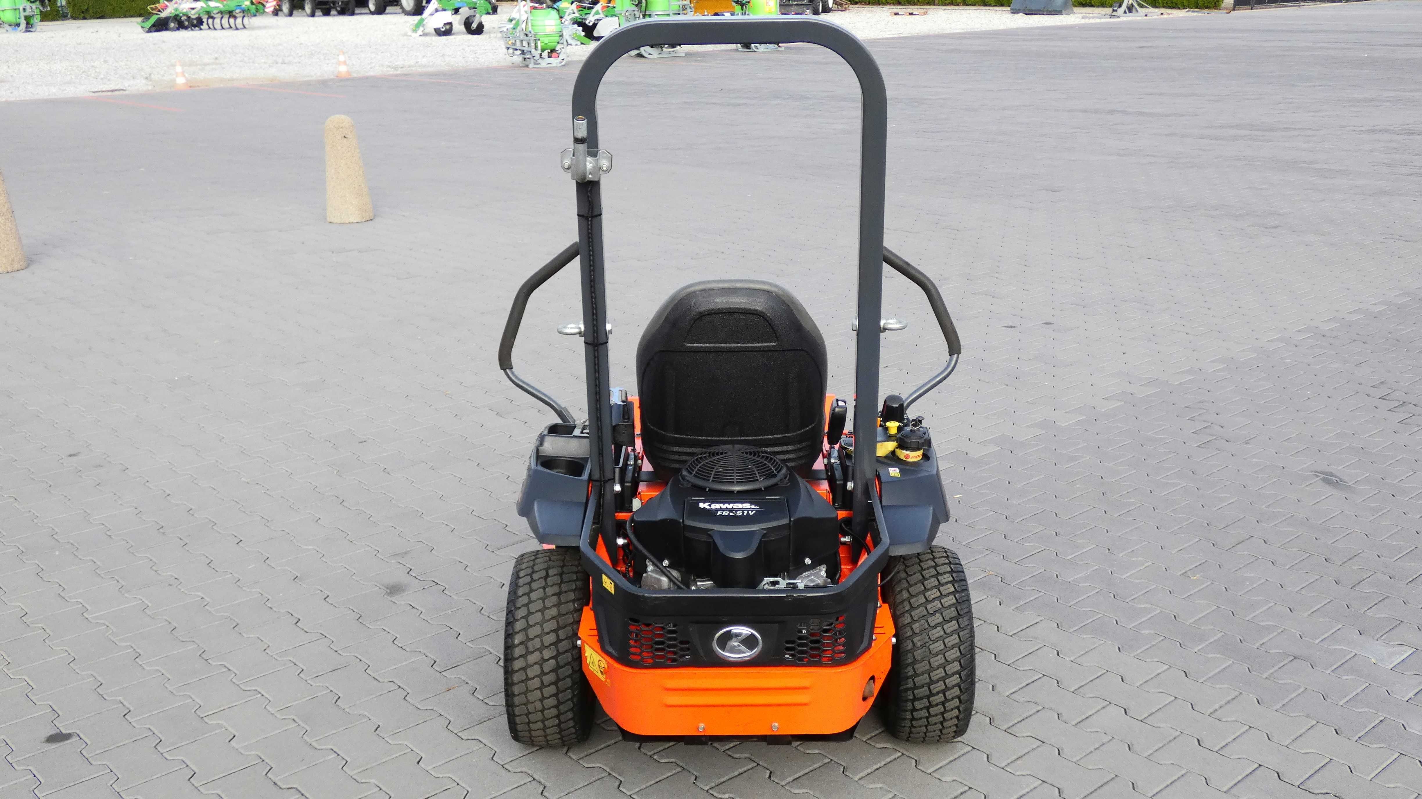Traktor kosiarka Zero Skręt KUBOTA Z122R Kawasaki (071001.4) - Baras
